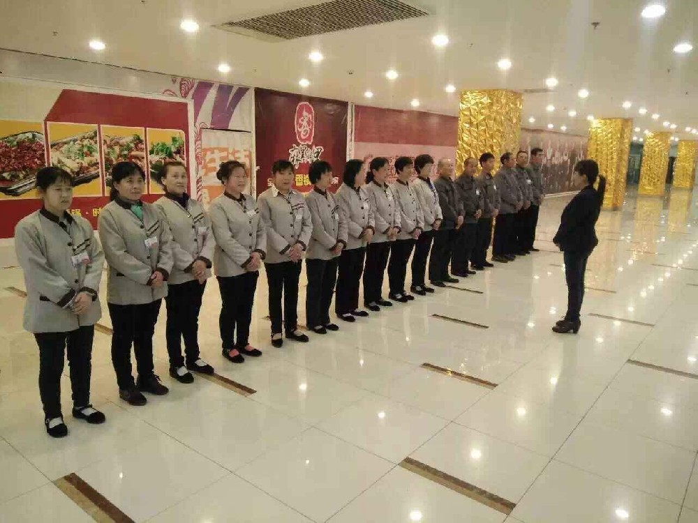 美食广场保洁托管服务现场